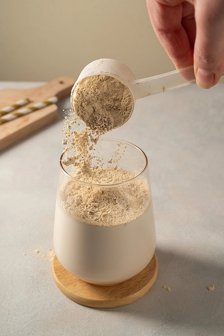Sójový protein izolát 90% bez ochucení 800g