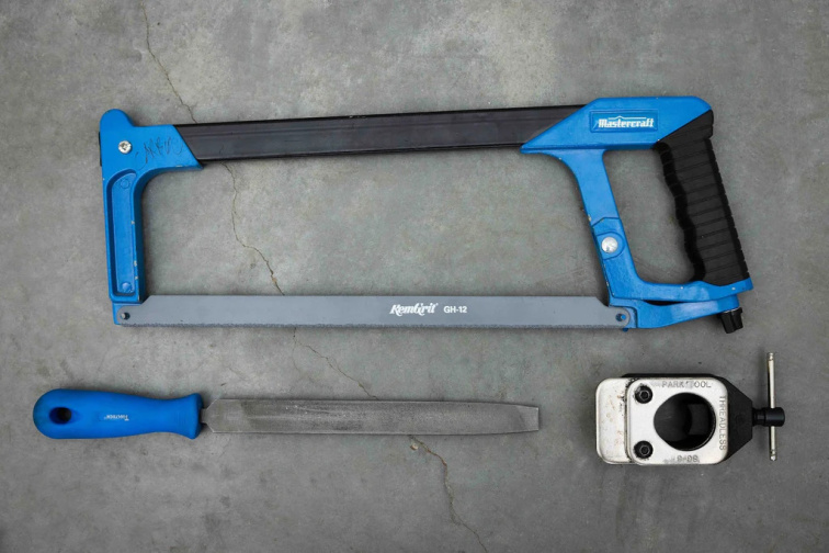 Pokyny k řezání karbonových řídítek OneUp