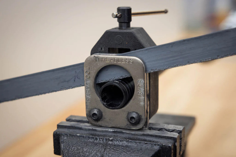 Pokyny k řezání karbonových řídítek OneUp