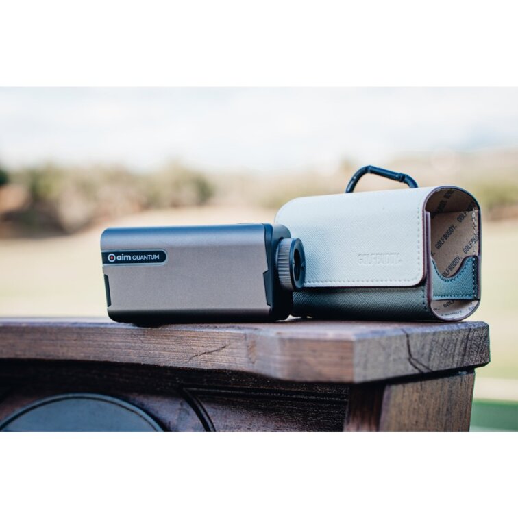 GOLF BUDDY QUANTUM Laserový dálkoměr