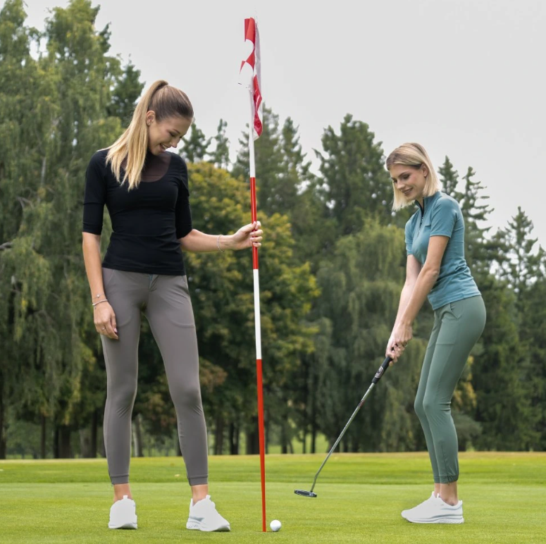 ADRICK – Česká značka prémiového golfového oblečení nově na Golfstores