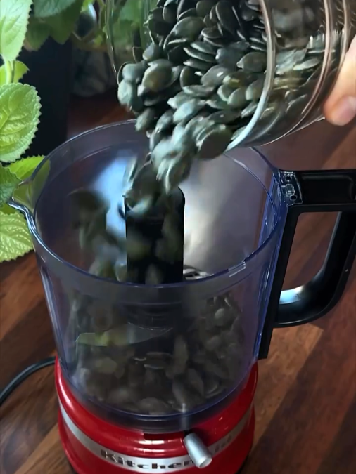 Recept na RAW kuličky z dýňových semínek