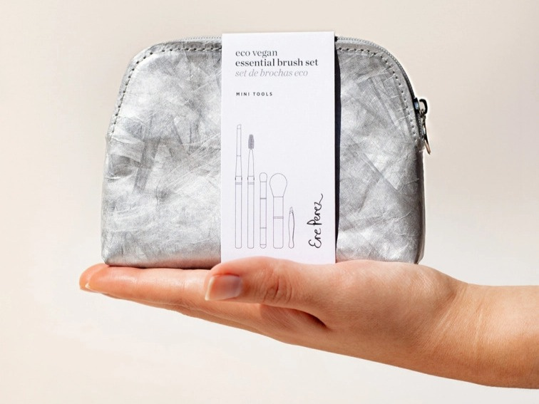 Cestovní sada kosmetických štětců