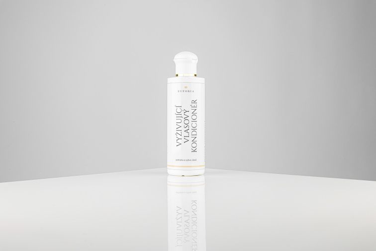 Vyživující vlasový kondicionér