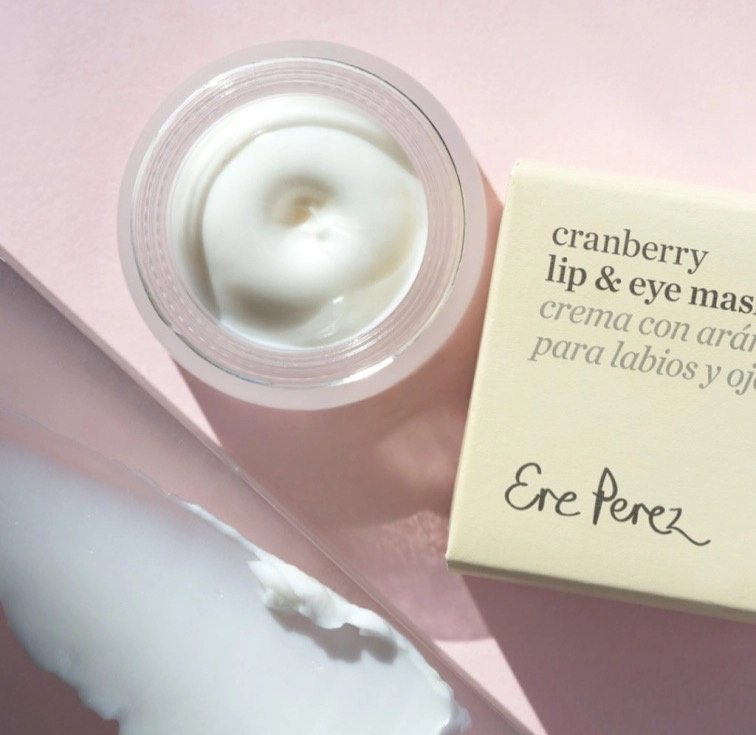 Brusinkové máslo pro oči a rty