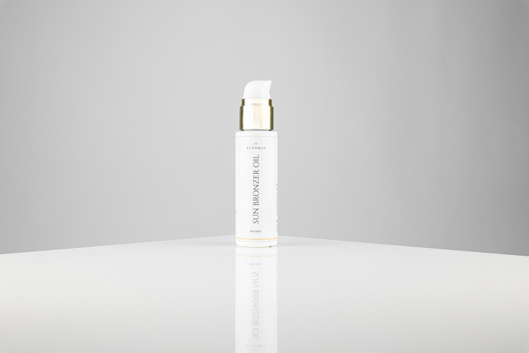 Sun bronzer oil