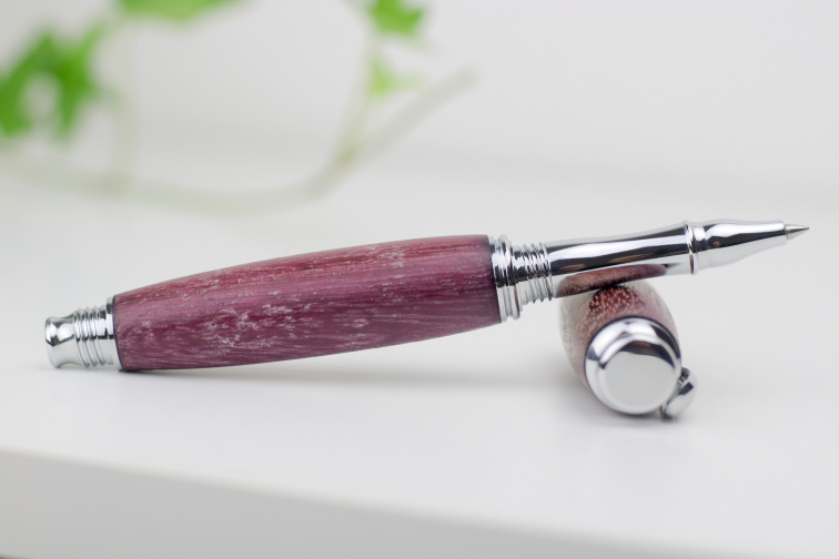 Z čeho vyrábim moje pera?