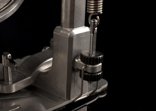 Pearl Demonator - Double pedál k basovému bubnu