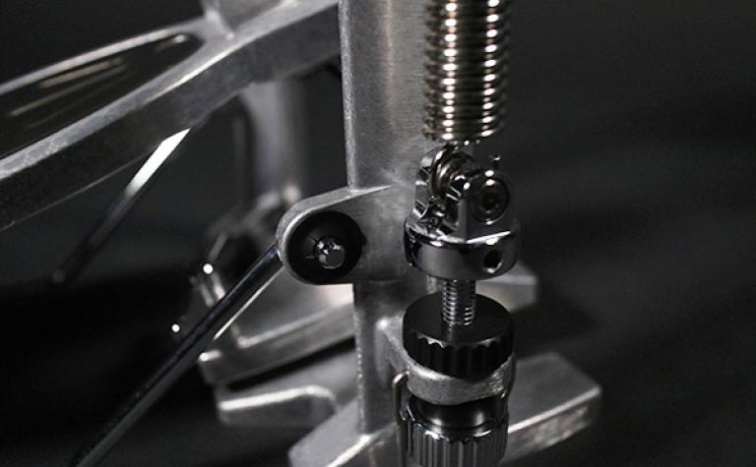 Pearl Eliminator Redline L.T - Single pedál k basovému bubnu