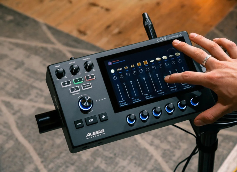 Alesis Strata Club - Elektrické bicie nástroje