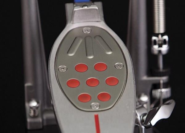 Pearl Eliminator Redline Chain Drive - Single pedál k basovému bubnu