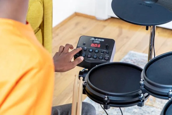 Alesis Turbo Mesh Kit - Elektrické bicie nástroje