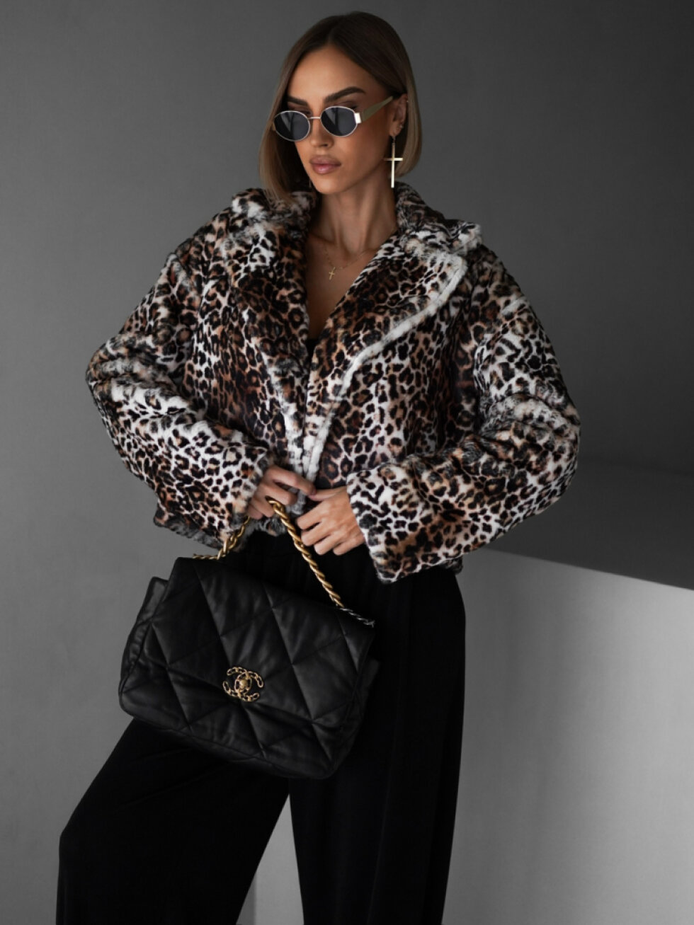Leopardí faux fur kožešinový krátký kabátek NIALLY