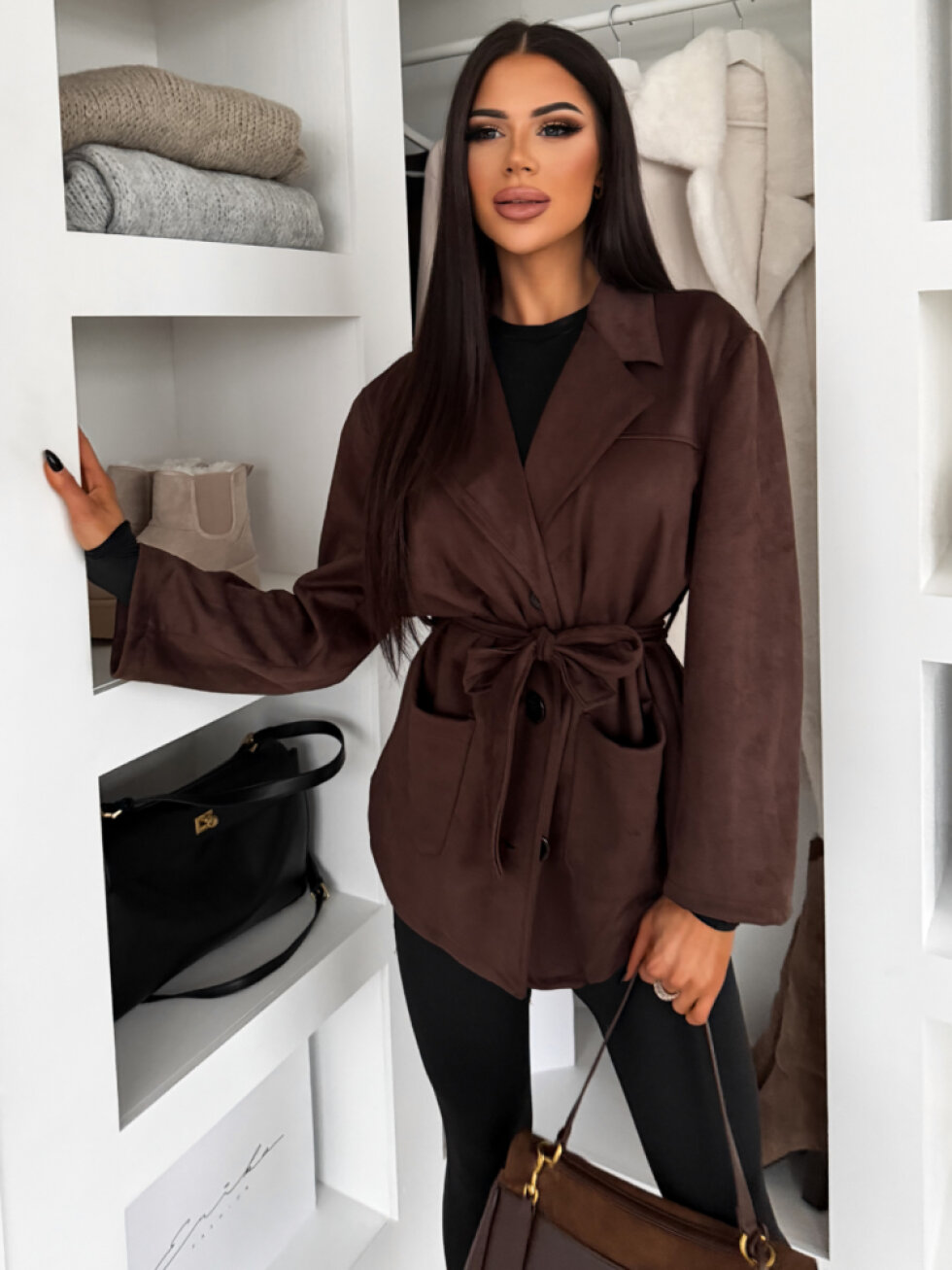 Tmavě hnědý semišový kabátek VYNADRA