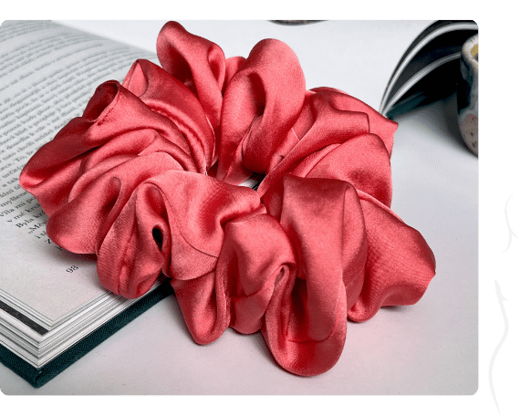 Bohatá scrunchie gumička Peithó - Lososová