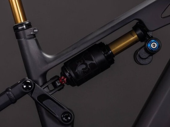 Elektrokolo Cube Stereo Hybrid ONE77 HPC AT 800 ca