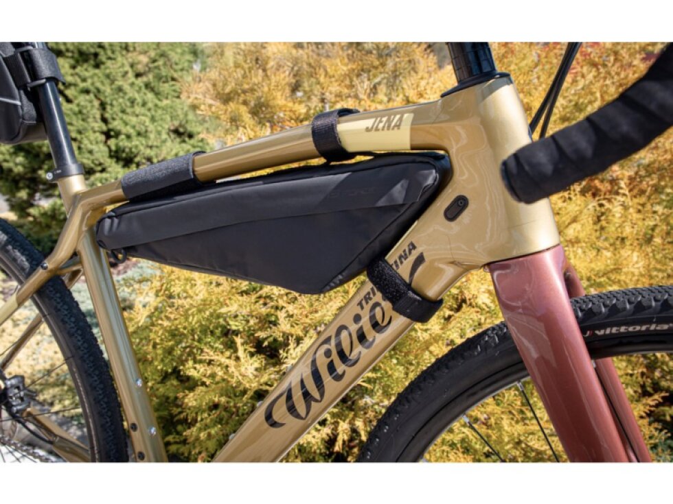 brašna rámová FORCE ADVENTURE, černá