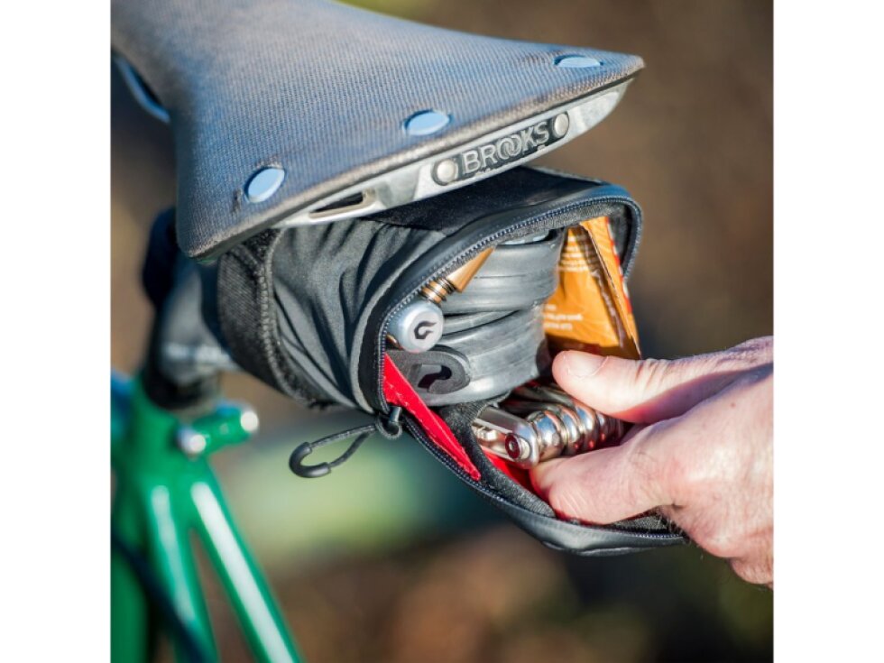 brašna pod sedlo BLACKBURN Grid Medium Seat Bag