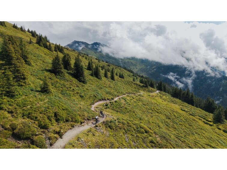 Elektrokolo Cube Stereo Hybrid ONE44 HPC SLX 800 s