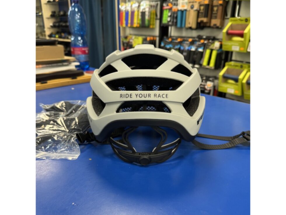 Helma R2 Cross lesklá/matná písková,černá