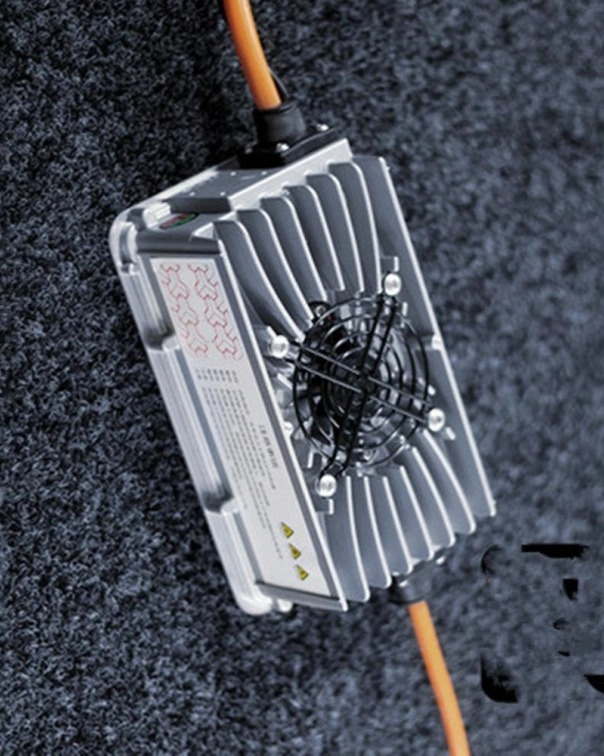 Elektrická motorka Surron Light Bee X L1e (Homologovaná)