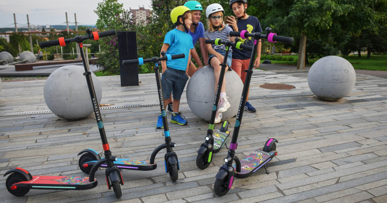 Detská elektrická kolobežka BLUETOUCH BT SUPERKIDS zelená