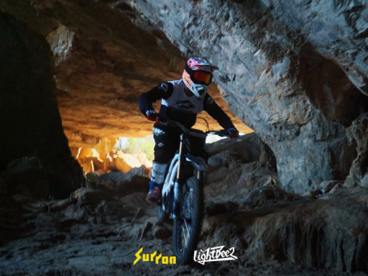 Elektrická motocykel Surron Light Bee 2 L3e (homologovaný)