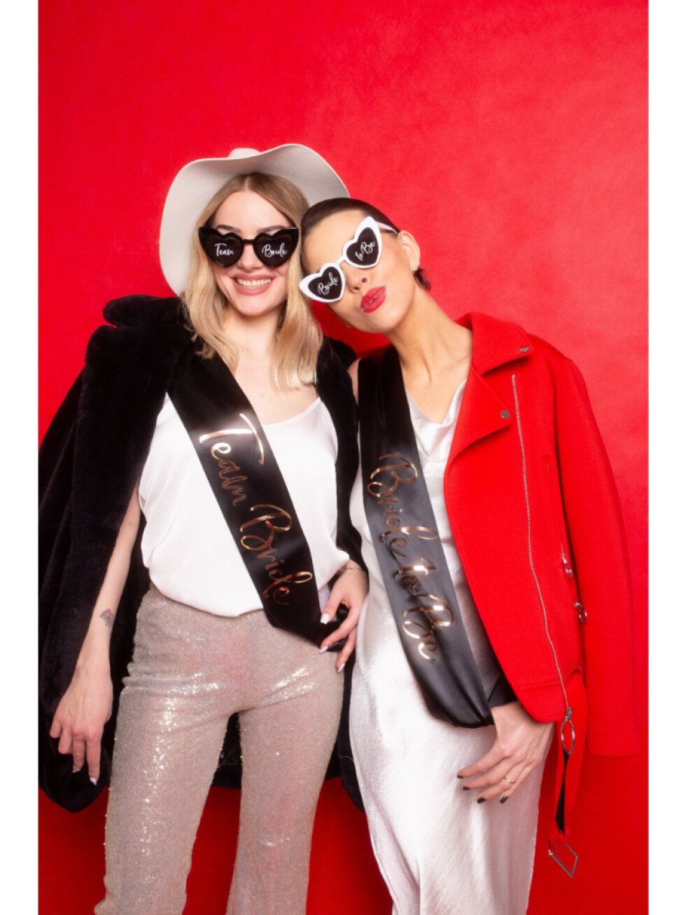 Srdíčkové brýle Team Bride černé