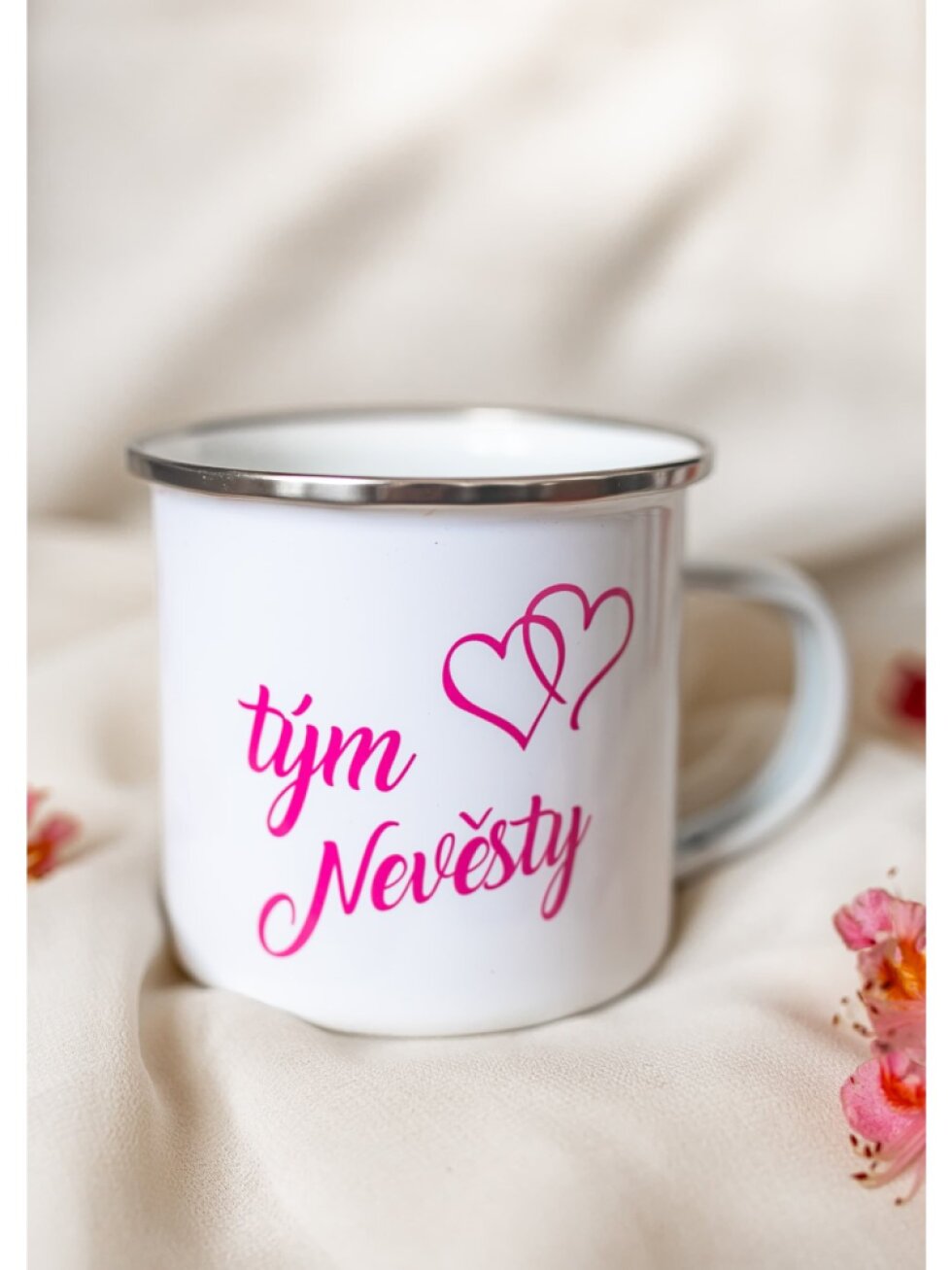 Bílý plecháček - Tým nevěsty se srdíčky