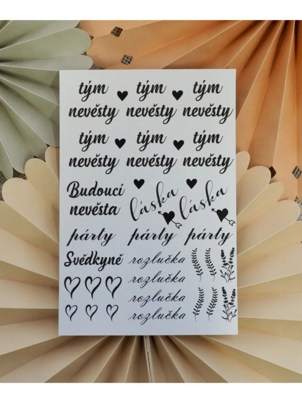 Černobílé tetování Párty