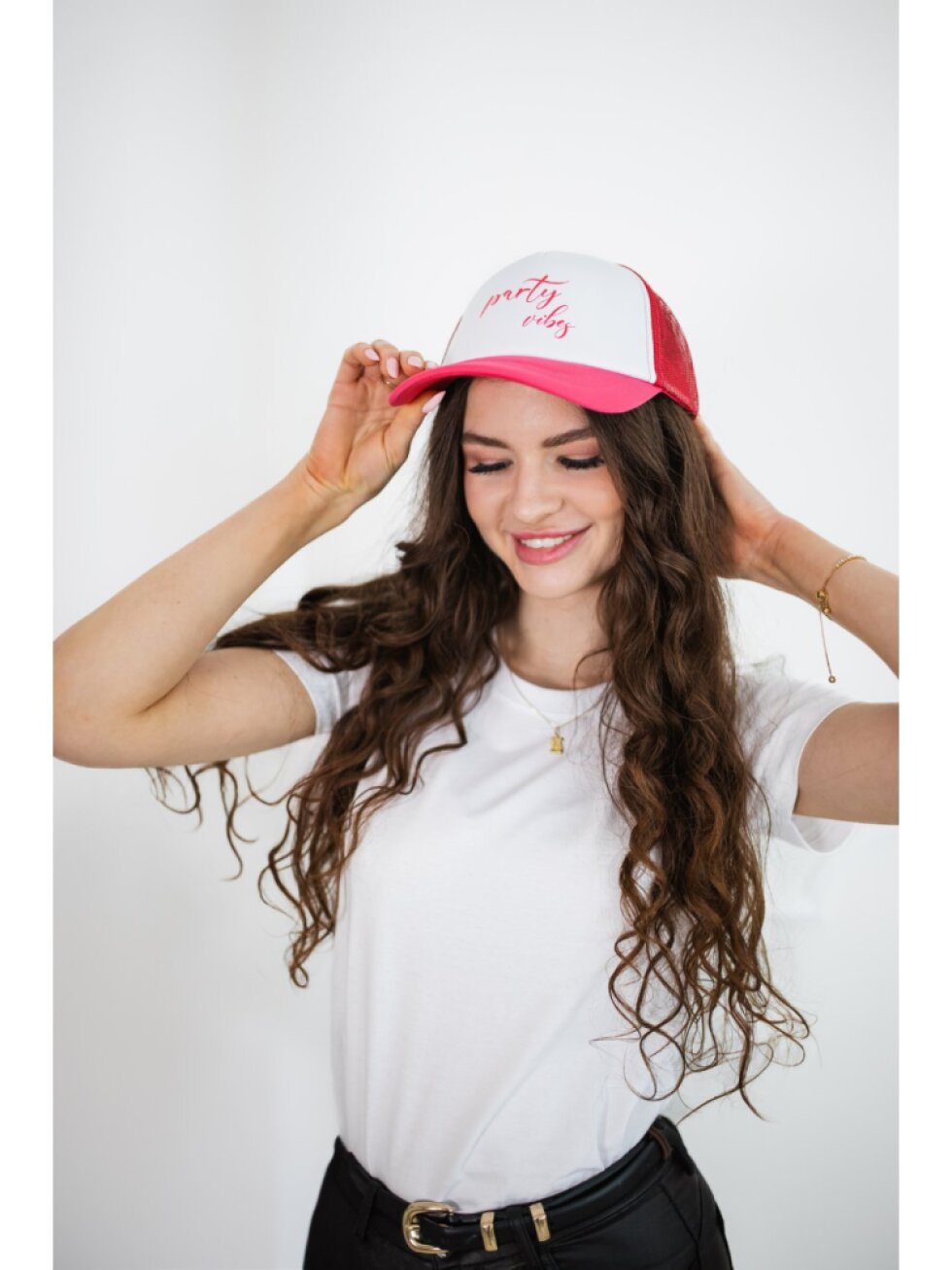 Růžovo-bílá kšiltovka - Party vibes