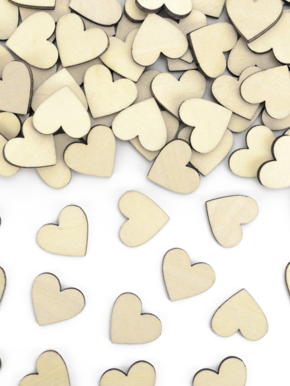 Dřevěné konfety srdíčka – dekorace na rozlučku i svatbu