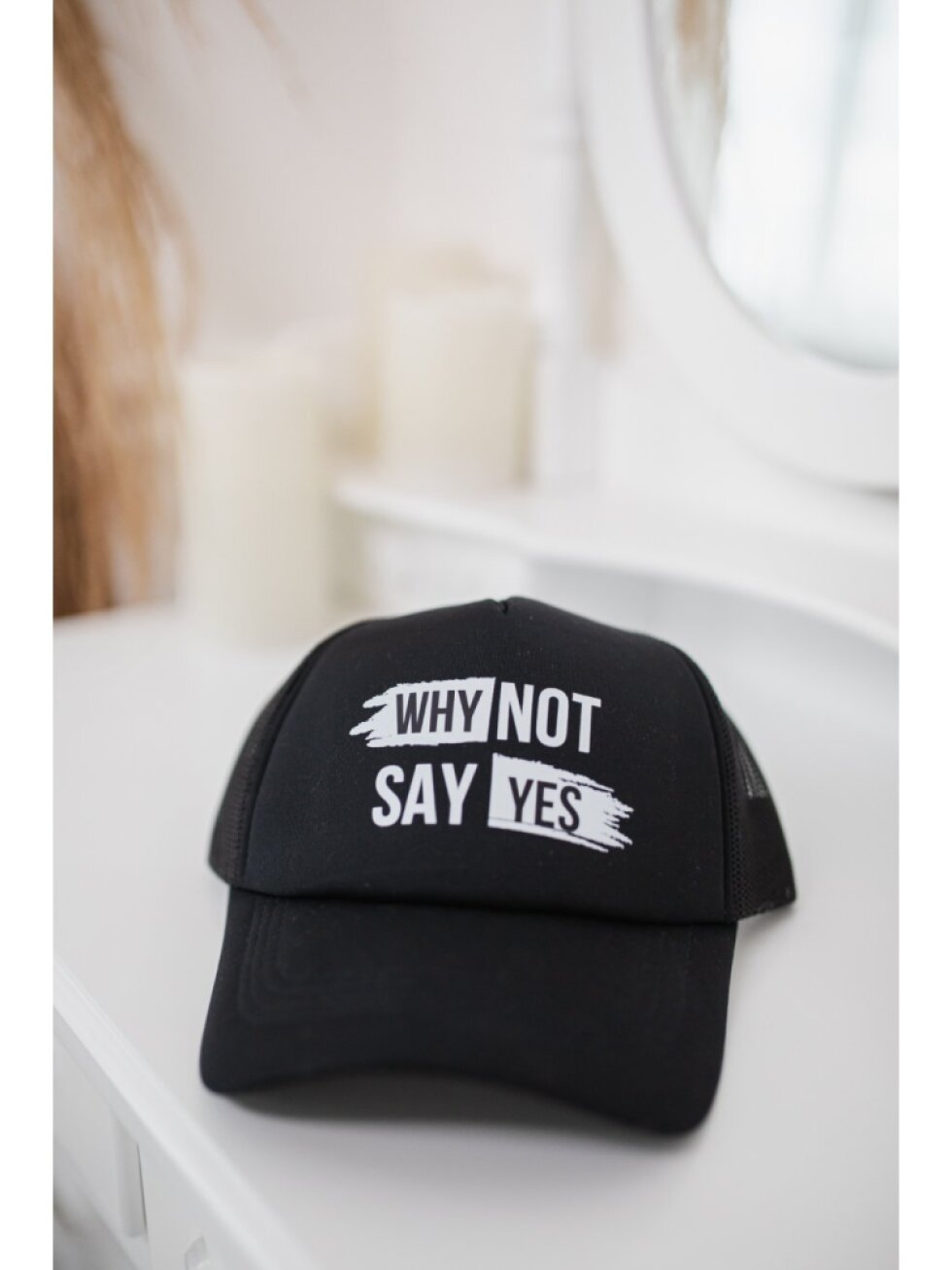 Černá kšiltovka - Why not