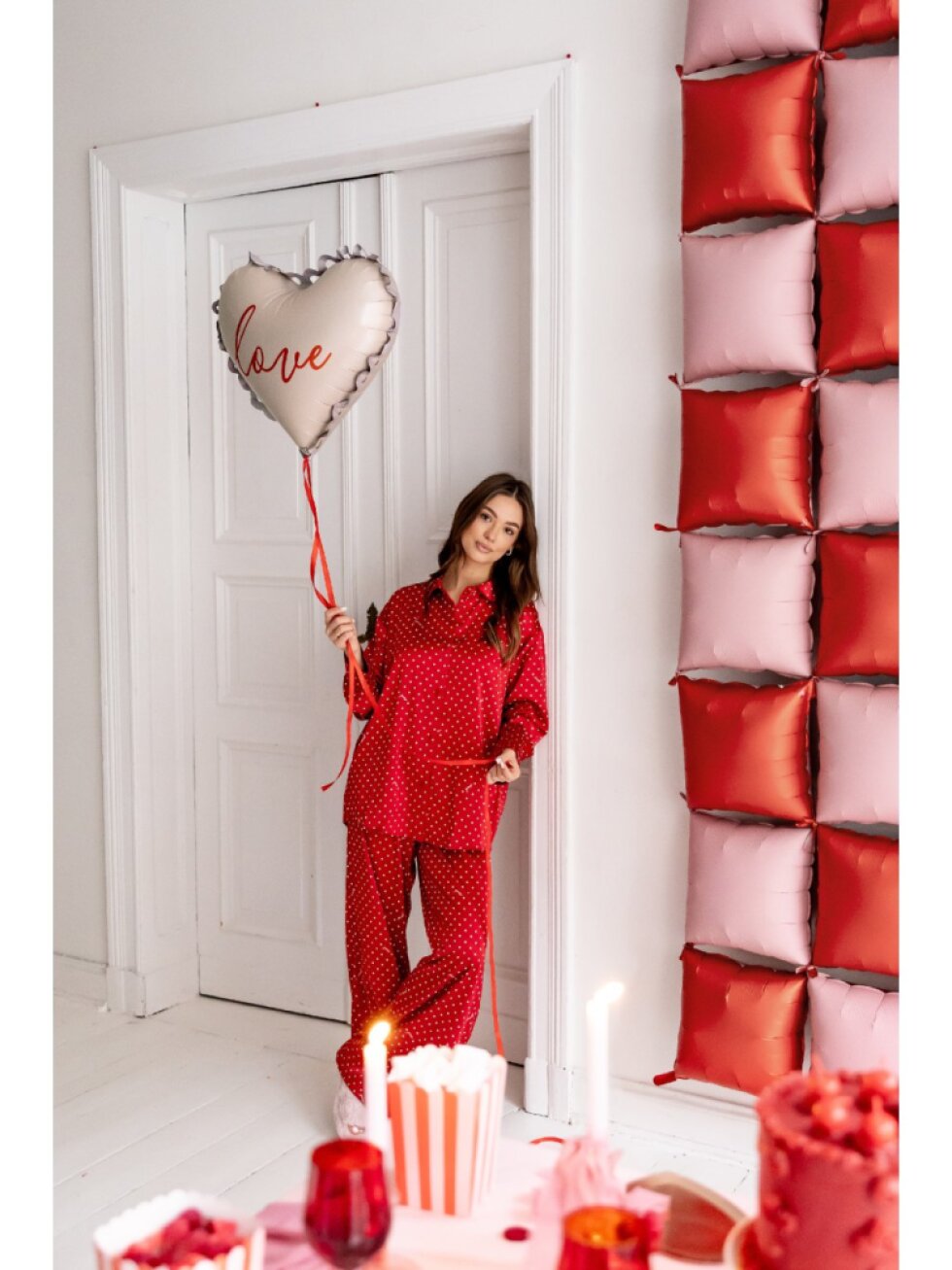 Fóliový balon srdce – mix barev 91 × 85 cm