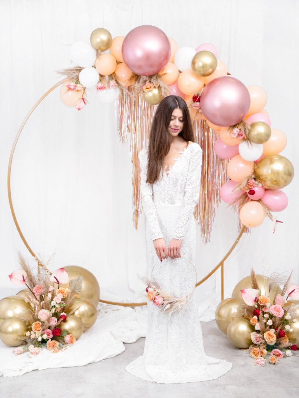 Dekorační zlaté kruhy