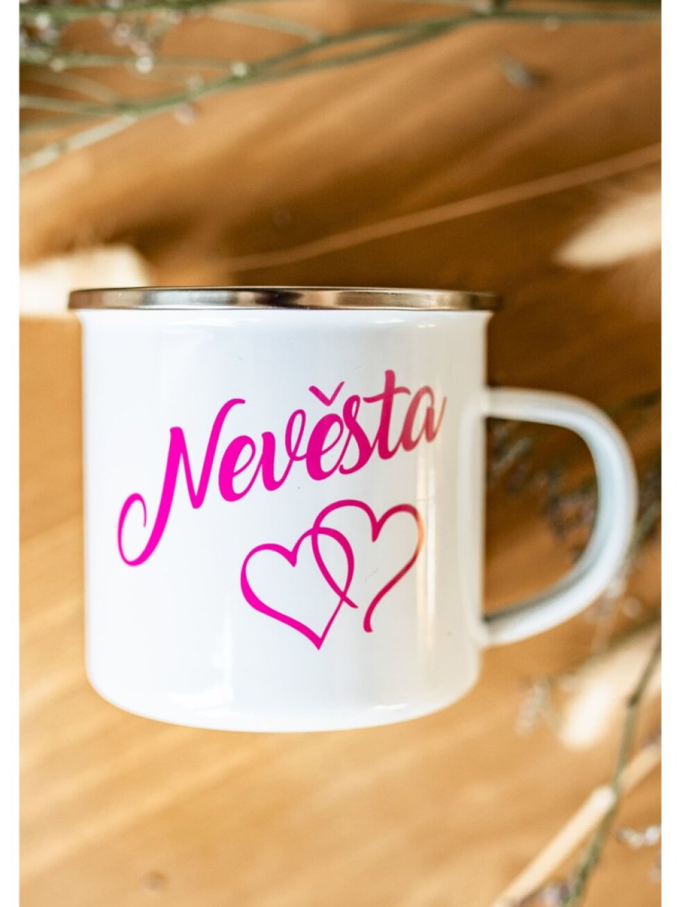 Bílý plecháček - Nevěsta se srdíčky