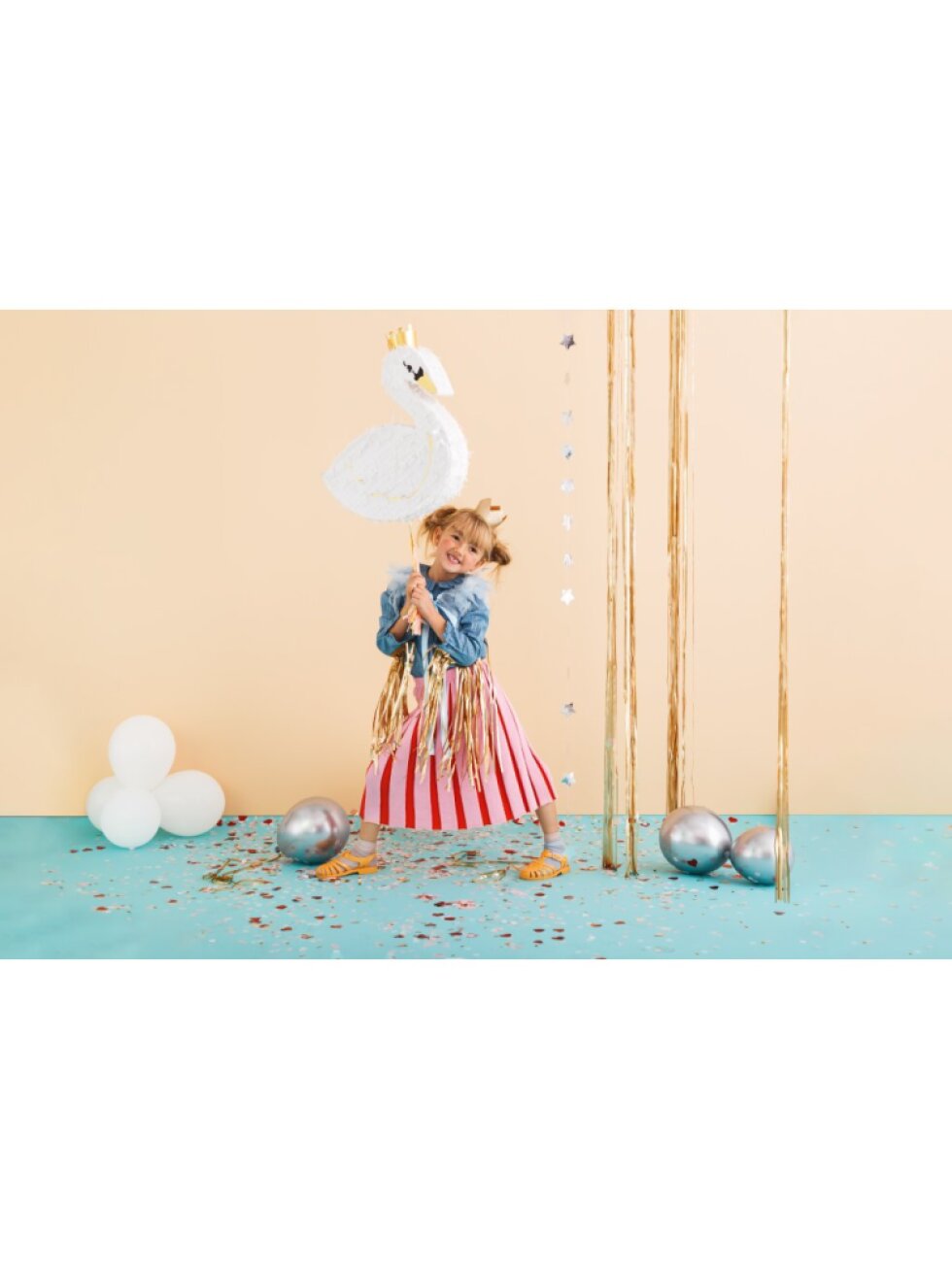 Piñata labuť 43,5 × 49,5 × 9 cm