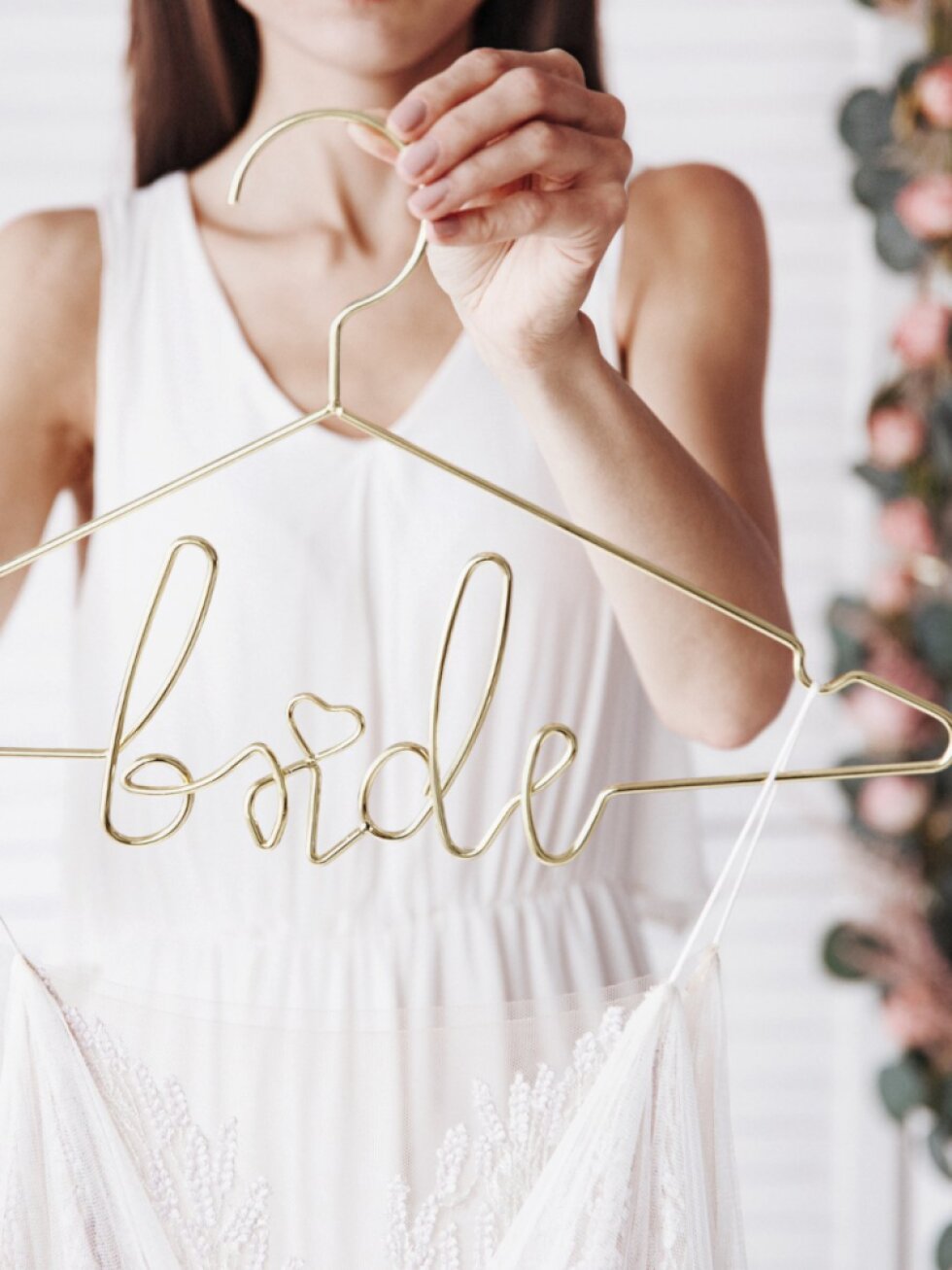 Kovové ramínko Bride – svatební ramínko pro nevěstu