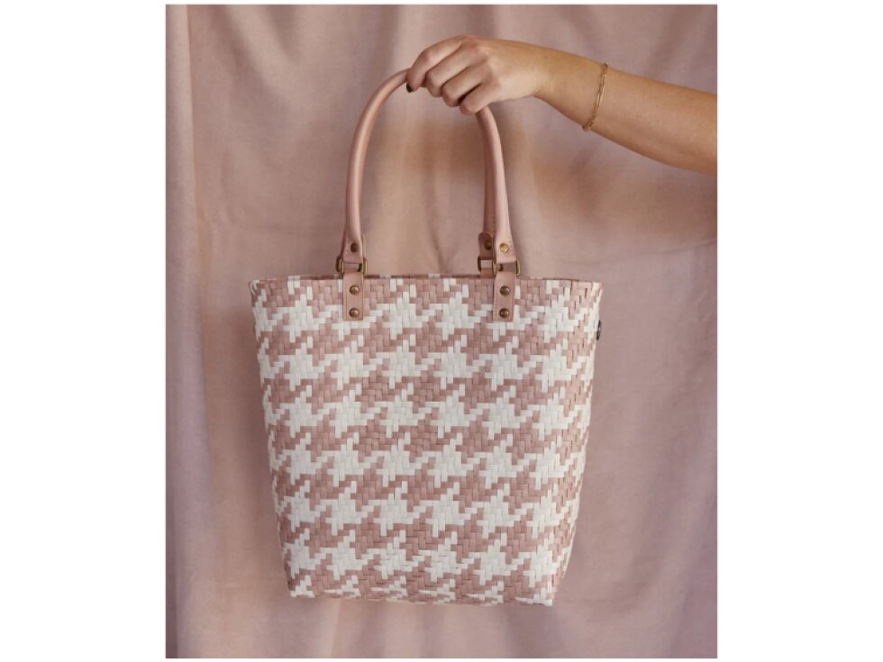 Handed By MAYFAIR XS ručně pletená taška 27 × 12 × 32 cm, copper blush/champagne