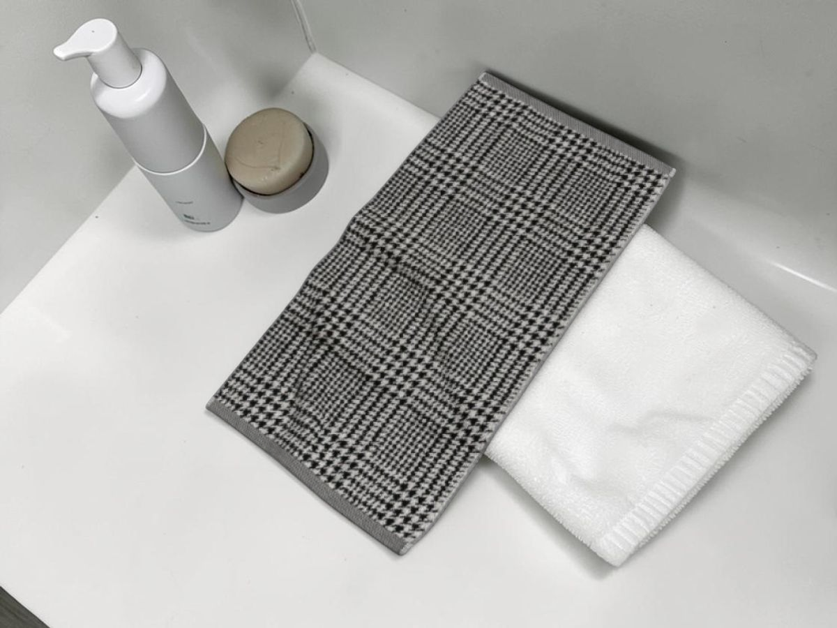 BROOKLYN ručník glenček 50 x 100 cm nature/black