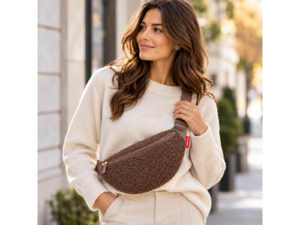 Ledvinka / taška přes rameno Reisenthel CITY BELTBAG teddy chocolate 2 l