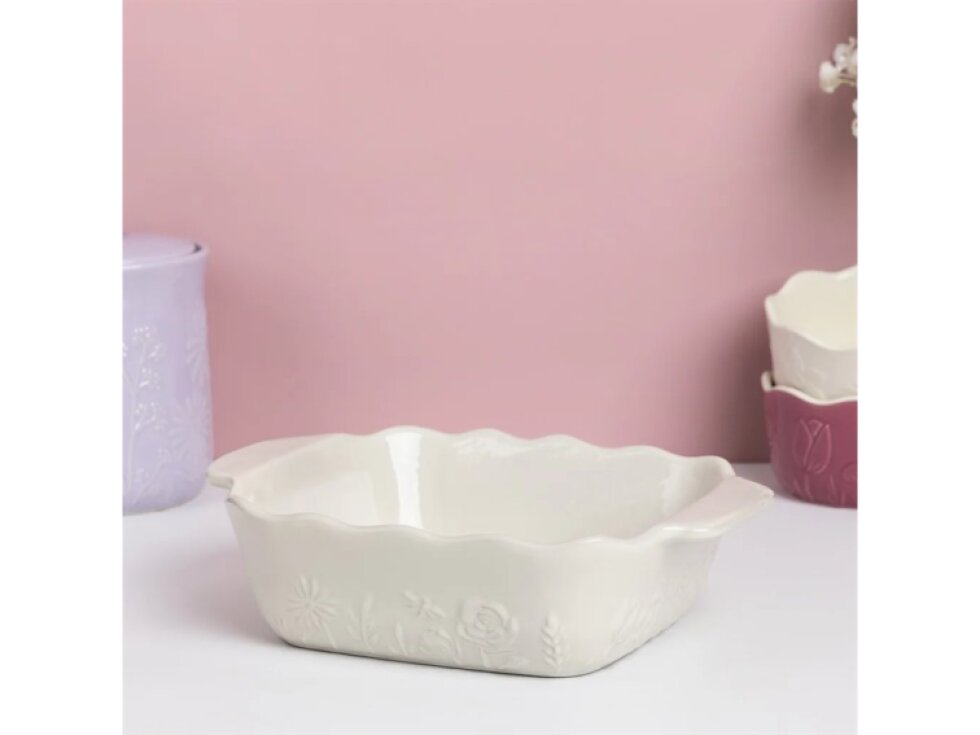 Kameninová zapékací mísa In the Meadow 20 × 20 cm krémová