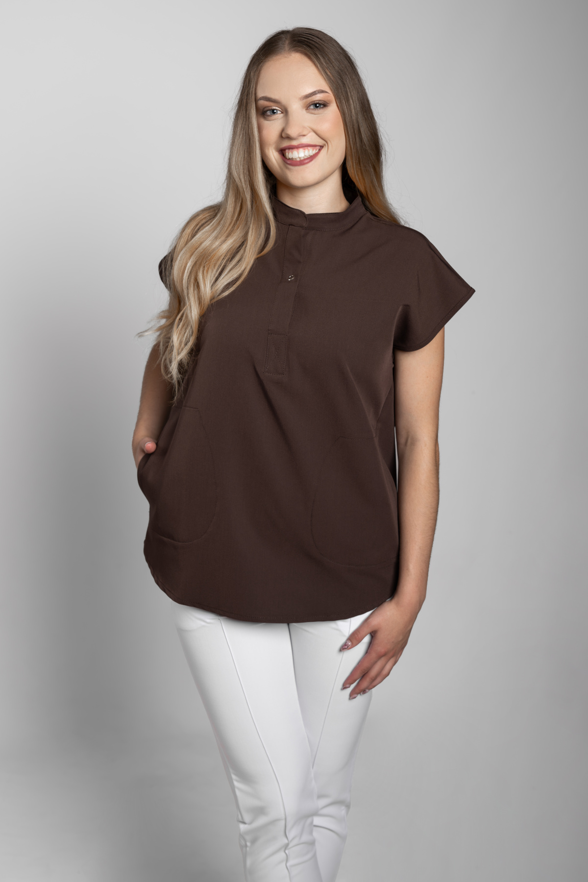 Zdravotnická halena INFINITE Flex Clara Stretch - čokoládová