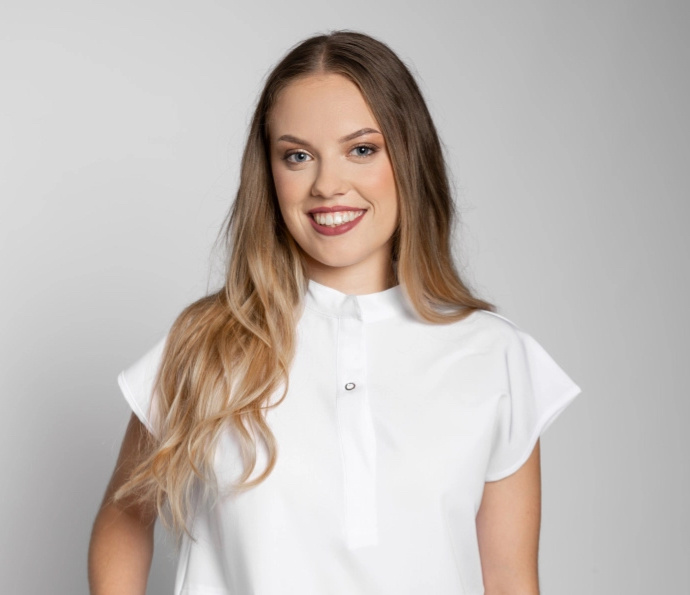 Zdravotnická halena INFINITE Flex Clara Stretch - bílá