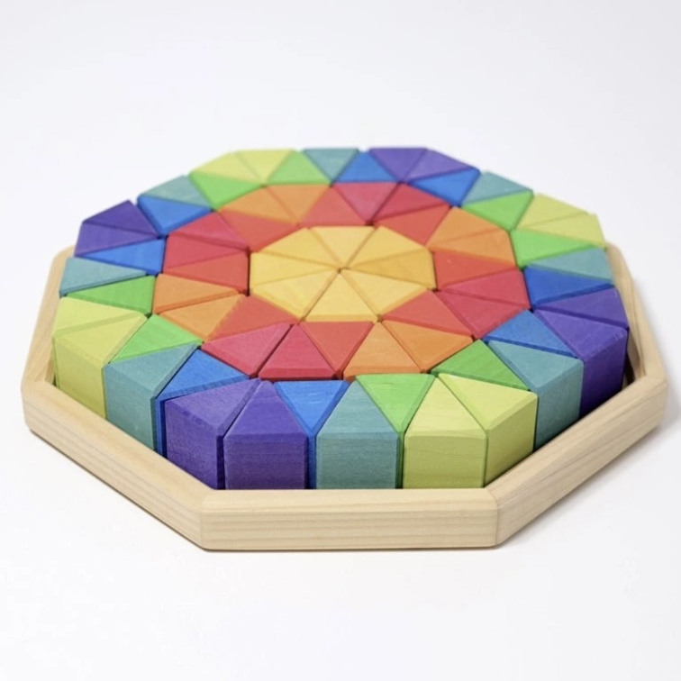 Jak na správný výběr dřevěné stavebnice pro děti