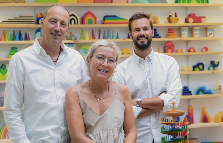 Jak na správný výběr dřevěné stavebnice pro děti