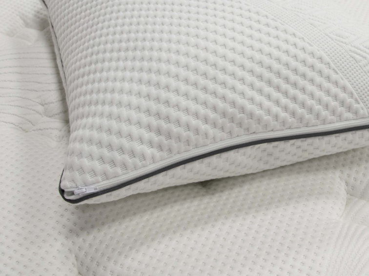 Dreamy Supreme Pillow