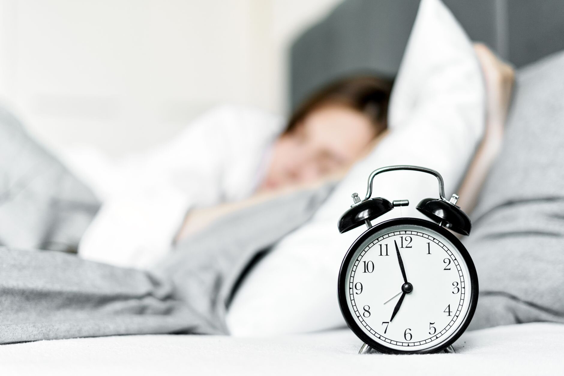 Jak poznat nedostatek hořčíku? 7 příznaků, které lidé často přehlížejí
