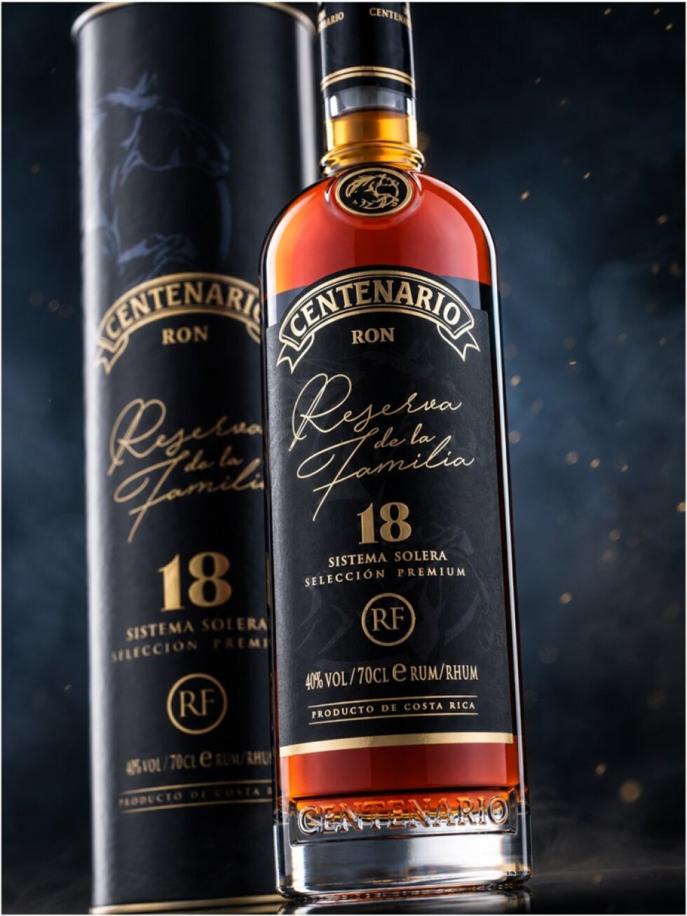 Ron Centenario 18 Solera 40% 0,7l (dárková tuba)
