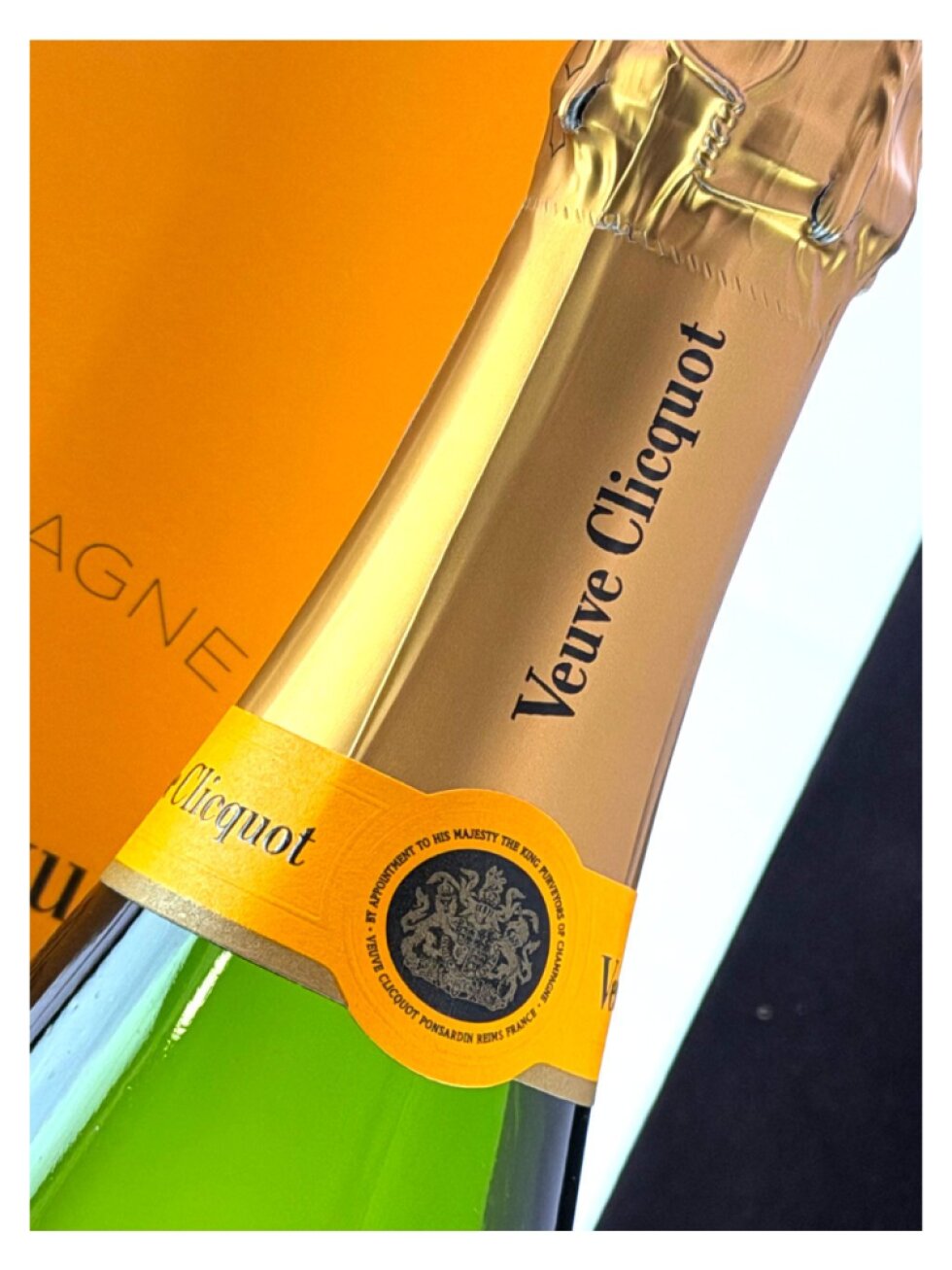 Veuve Clicquot Brut 0,75l (dárková krabice)